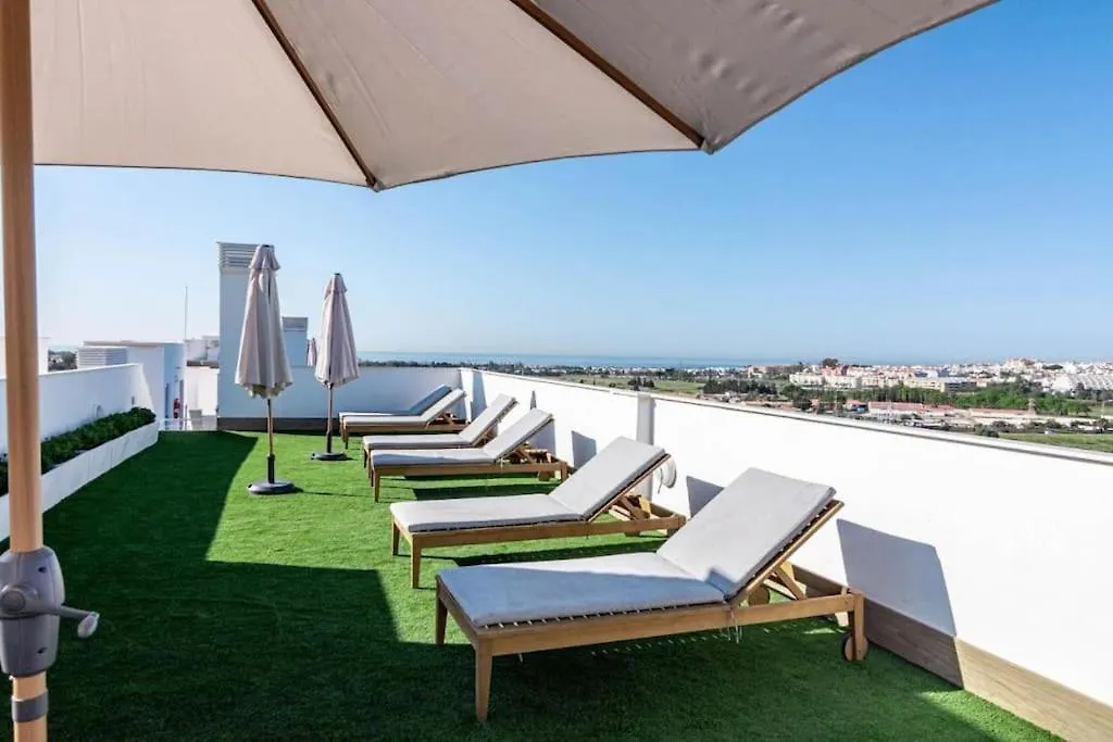 Beautiful Rooftop Pool 3Bed Marbella Apartment