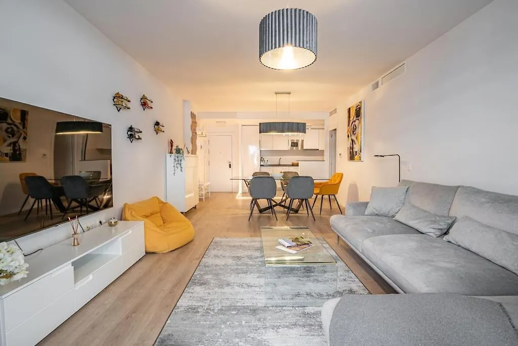 Beautiful Rooftop Pool 3Bed Marbella 0*,  Spain
